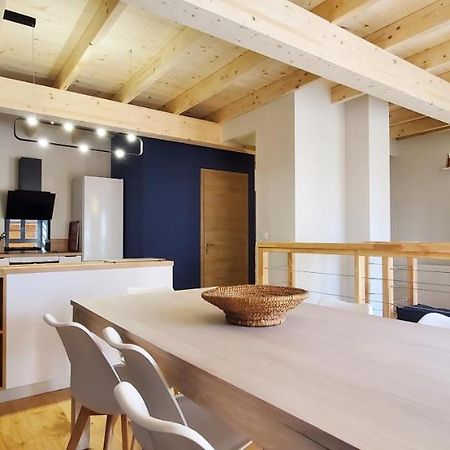L'Hivernet, Grand Triplex Neuf Au Coeur D'Embrun Acces Facile エクステリア 写真
